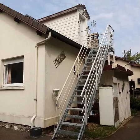 Petit 30m2, 3 Lits, De 1 A 4 Pers * Neuilly (Eure)