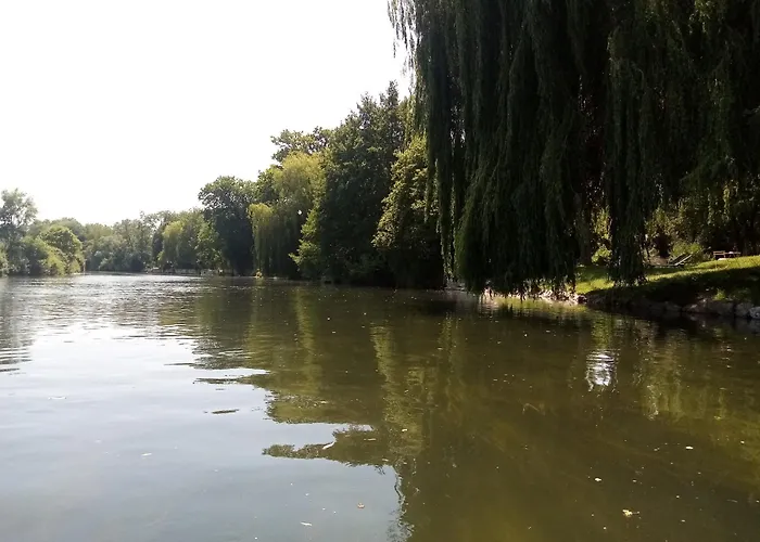 Petit 30m2, 3 Lits, De 1 à 4 Pers Neuilly (Eure)