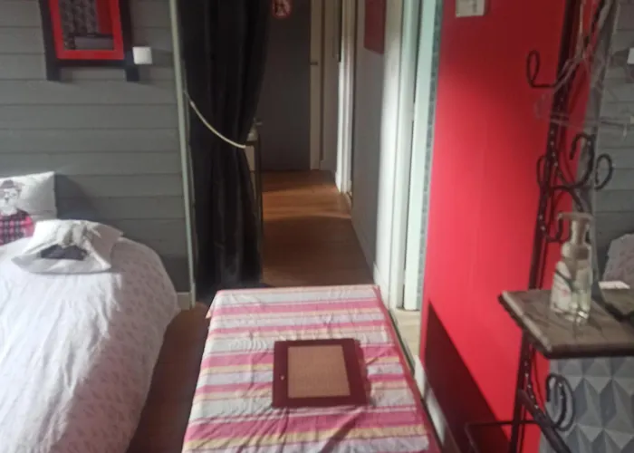 Petit 30m2, 3 Lits, De 1 à 4 Pers Appartement Neuilly (Eure)